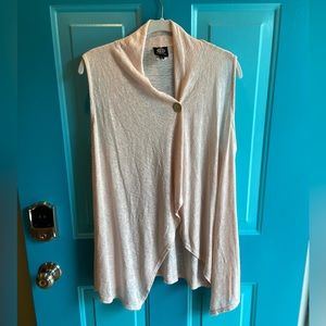 Bobeau || Asymmetrical Sleeveless Cardigan